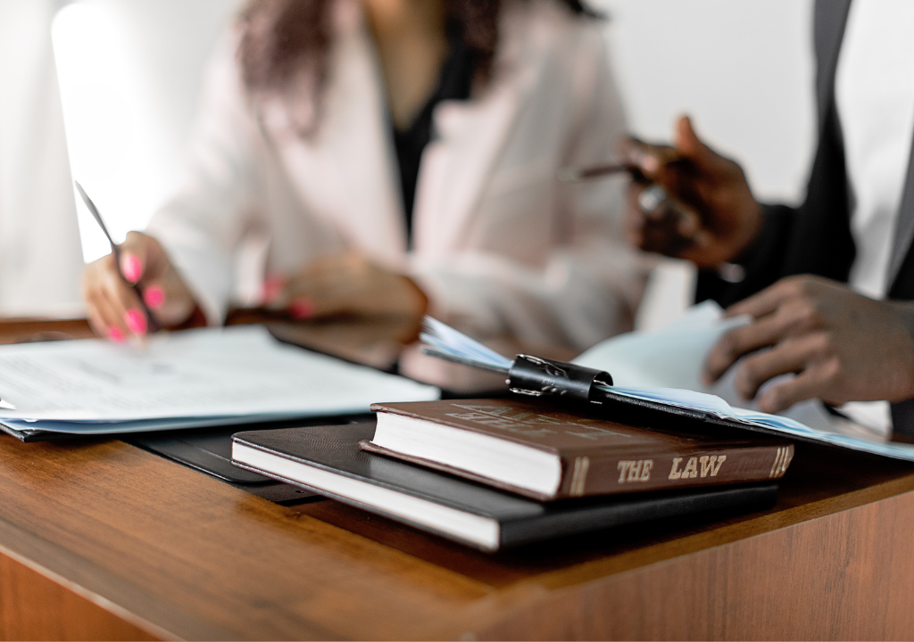 Título (16) Título (16)